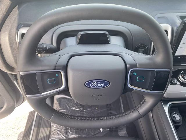 2026 Glacier Gray Metallic Tri-Coat Ford Expedition Max Active 4X4 SUV