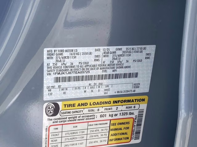 2026 Glacier Gray Metallic Tri-Coat Ford Expedition Max Active 4X4 SUV