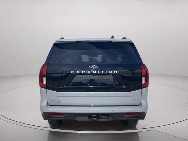 2026 Glacier Gray Metallic Tri-Coat Ford Expedition Max Active 4X4 SUV