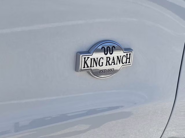 2026 Star White Metallic Tri-Coat Ford Expedition Max King Ranch 4X4 SUV