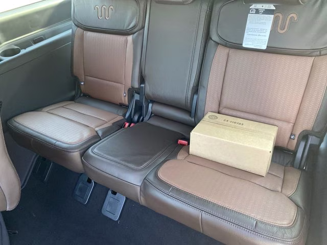 2026 Star White Metallic Tri-Coat Ford Expedition Max King Ranch 4X4 SUV