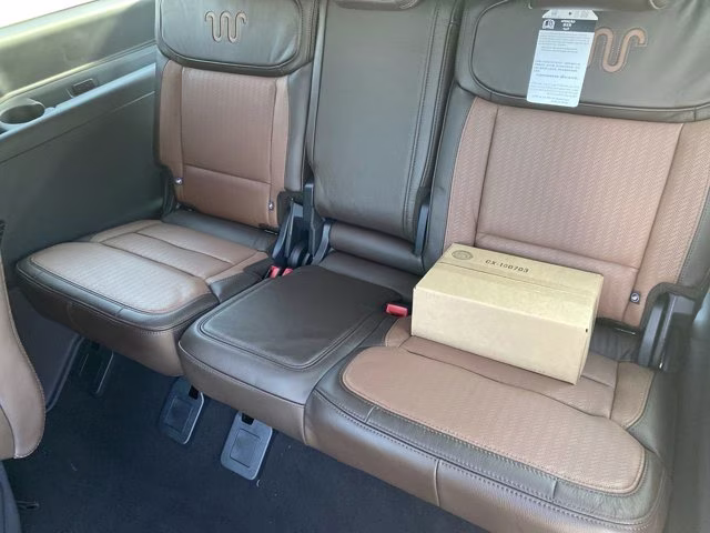 2026 Star White Metallic Tri-Coat Ford Expedition Max King Ranch 4X4 SUV