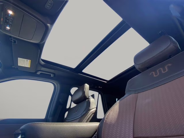 2026 Star White Metallic Tri-Coat Ford Expedition Max King Ranch 4X4 SUV