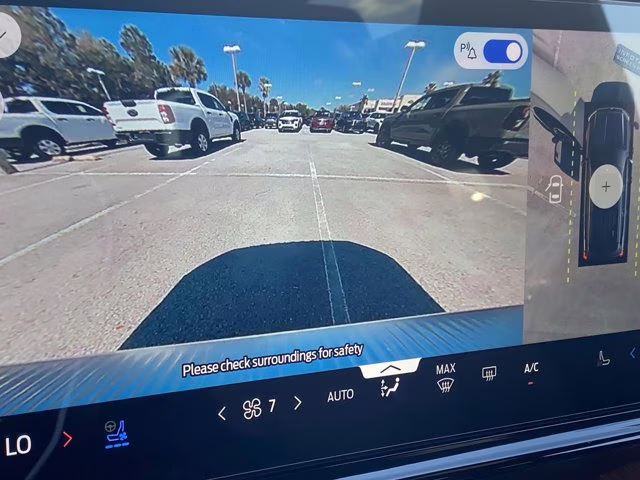 2026 Star White Metallic Tri-Coat Ford Expedition Max King Ranch 4X4 SUV