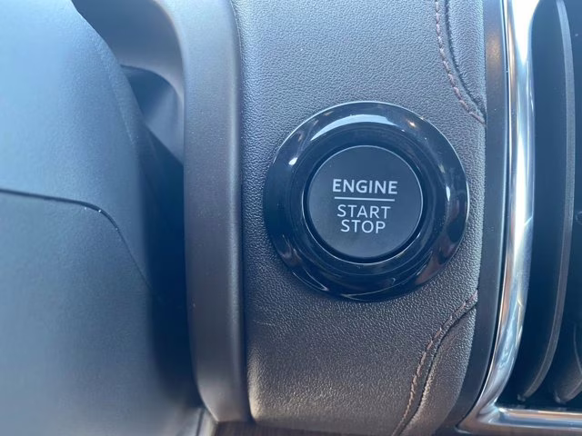 2026 Star White Metallic Tri-Coat Ford Expedition Max King Ranch 4X4 SUV