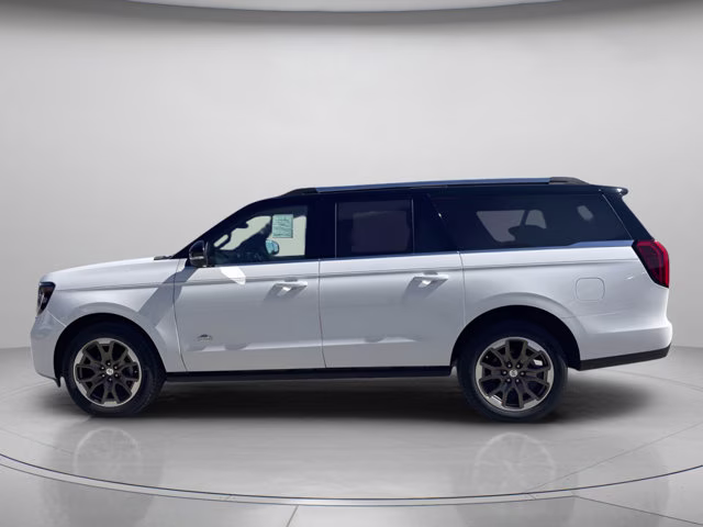 2026 Star White Metallic Tri-Coat Ford Expedition Max King Ranch 4X4 SUV