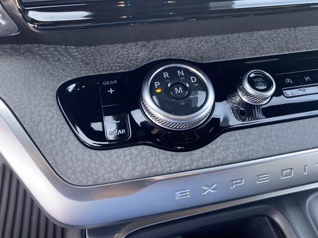 2026 Agate Black Metallic Ford Expedition Tremor 4X4 SUV