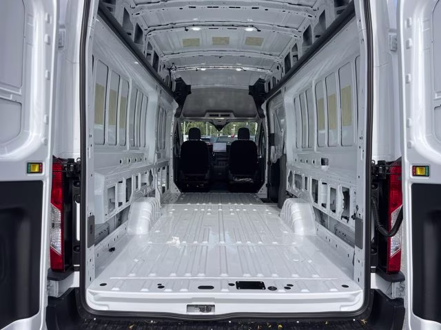 2026 Oxford White Ford Transit Cargo Van Base RWD Van