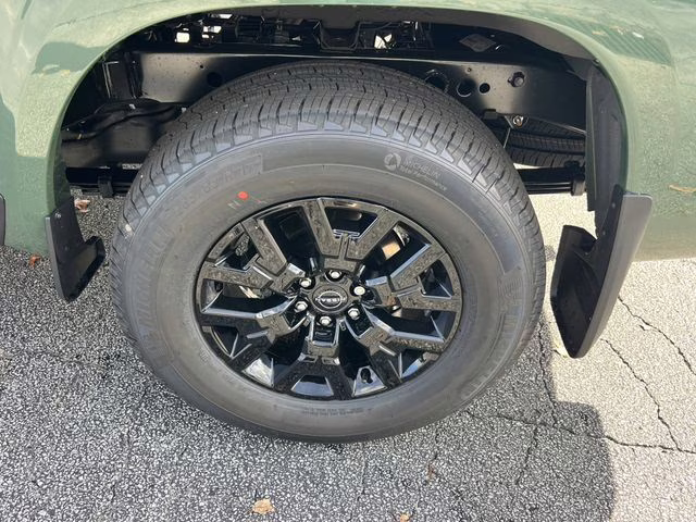 2026 Tactical Green Metallic Nissan Frontier SV 4X4 Truck