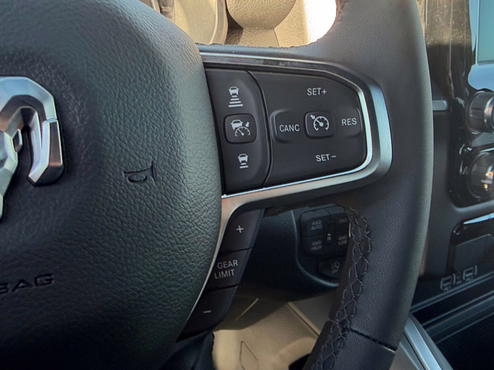 2026 Diamond Black Crystal Pearlcoat Ram 1500 Big Horn/Lone Star 4X4 Truck