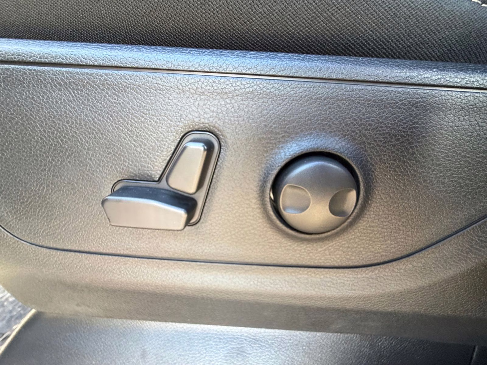 2026 Diamond Black Crystal Pearlcoat Ram 1500 Big Horn/Lone Star 4X4 Truck