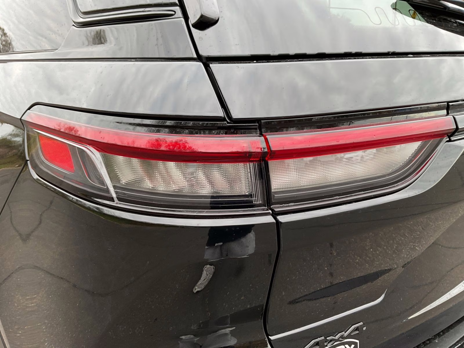 2025 Diamond Black Crystal Pearlcoat Jeep Grand Cherokee Altitude X 4X4 SUV