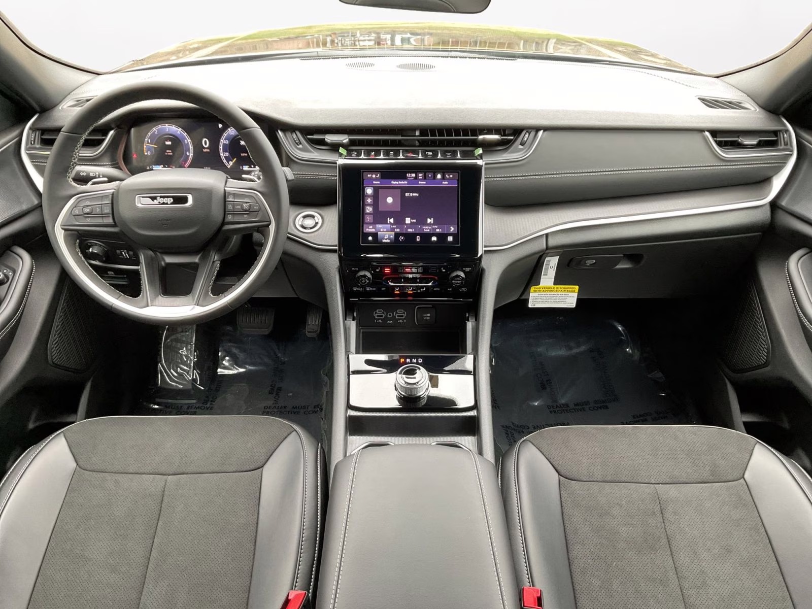 2025 Diamond Black Crystal Pearlcoat Jeep Grand Cherokee Altitude X 4X4 SUV