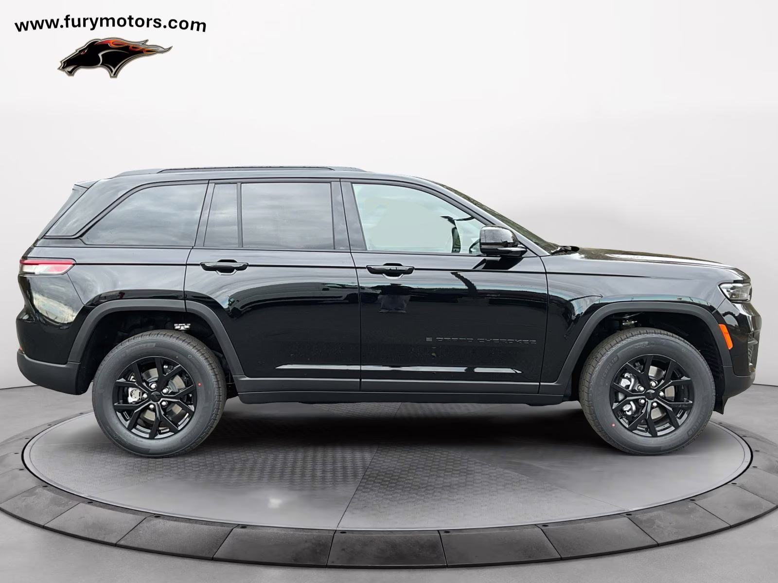 2025 Diamond Black Crystal Pearlcoat Jeep Grand Cherokee Altitude X 4X4 SUV