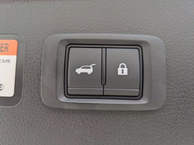 2026 White Diamond Mitsubishi Eclipse Cross SE 4X4 SUV