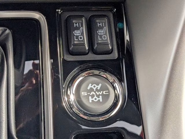 2026 White Diamond Mitsubishi Eclipse Cross SE 4X4 SUV