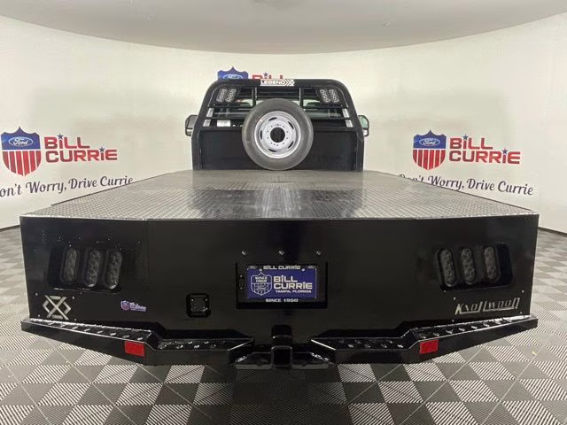 2026 Oxford White Ford Super Duty F-550 DRW XL 4X4 Chassis