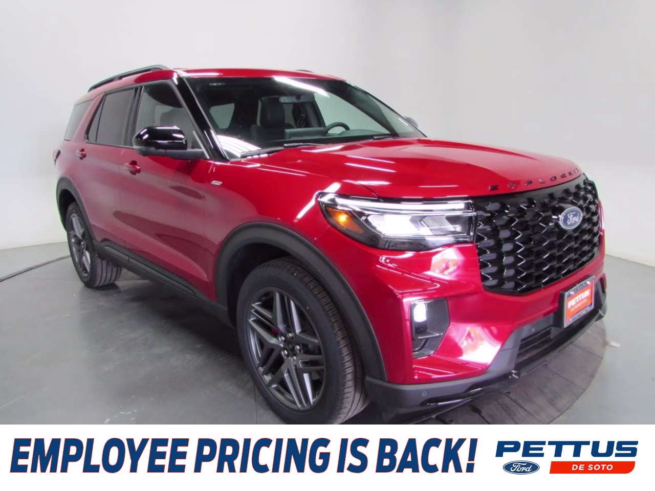 2026 Rapid Red Metallic Tinted Clearcoat Ford Explorer ST-Line 4X4 SUV