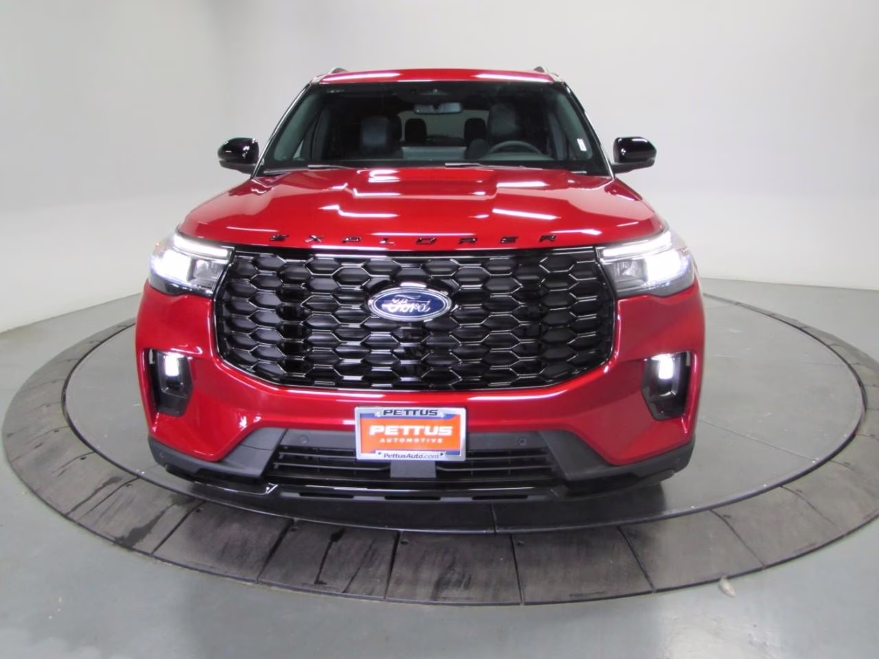 2026 Rapid Red Metallic Tinted Clearcoat Ford Explorer ST-Line 4X4 SUV