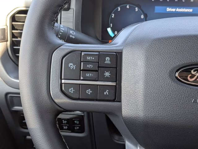 2025 Oxford White Ford F-150 XLT 4X4 Truck