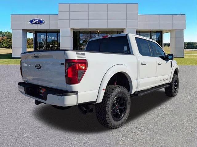2025 Oxford White Ford F-150 XLT 4X4 Truck