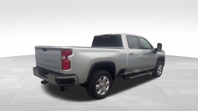 2021 Silver Ice Metallic Chevrolet Silverado 2500HD LTZ 4X4 Truck