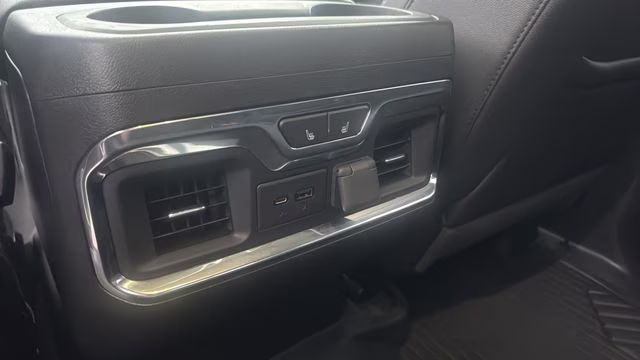 2021 Silver Ice Metallic Chevrolet Silverado 2500HD LTZ 4X4 Truck