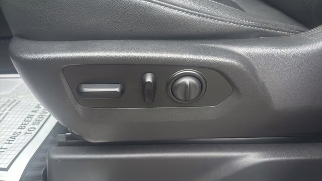 2021 Silver Ice Metallic Chevrolet Silverado 2500HD LTZ 4X4 Truck