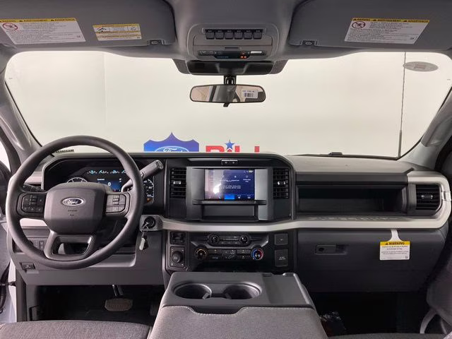 2026 Oxford White Ford Super Duty F-350 SRW XL 4X4 Truck