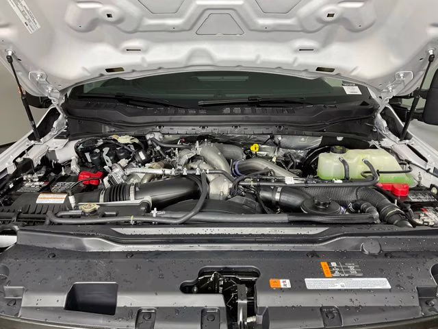 2026 Oxford White Ford Super Duty F-350 SRW XL 4X4 Truck