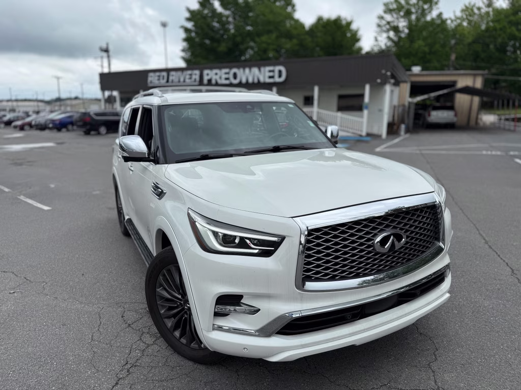 2024 Moonstone White INFINITI QX80 SENSORY 4X4 SUV