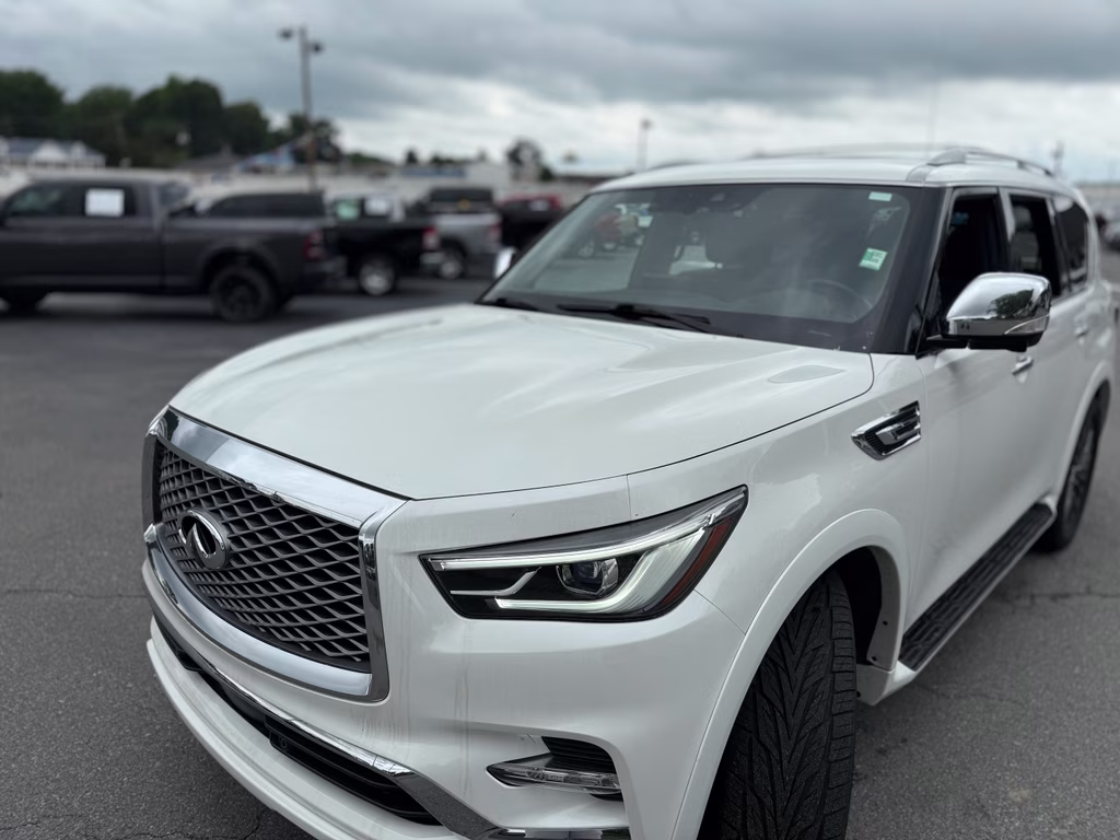 2024 Moonstone White INFINITI QX80 SENSORY 4X4 SUV