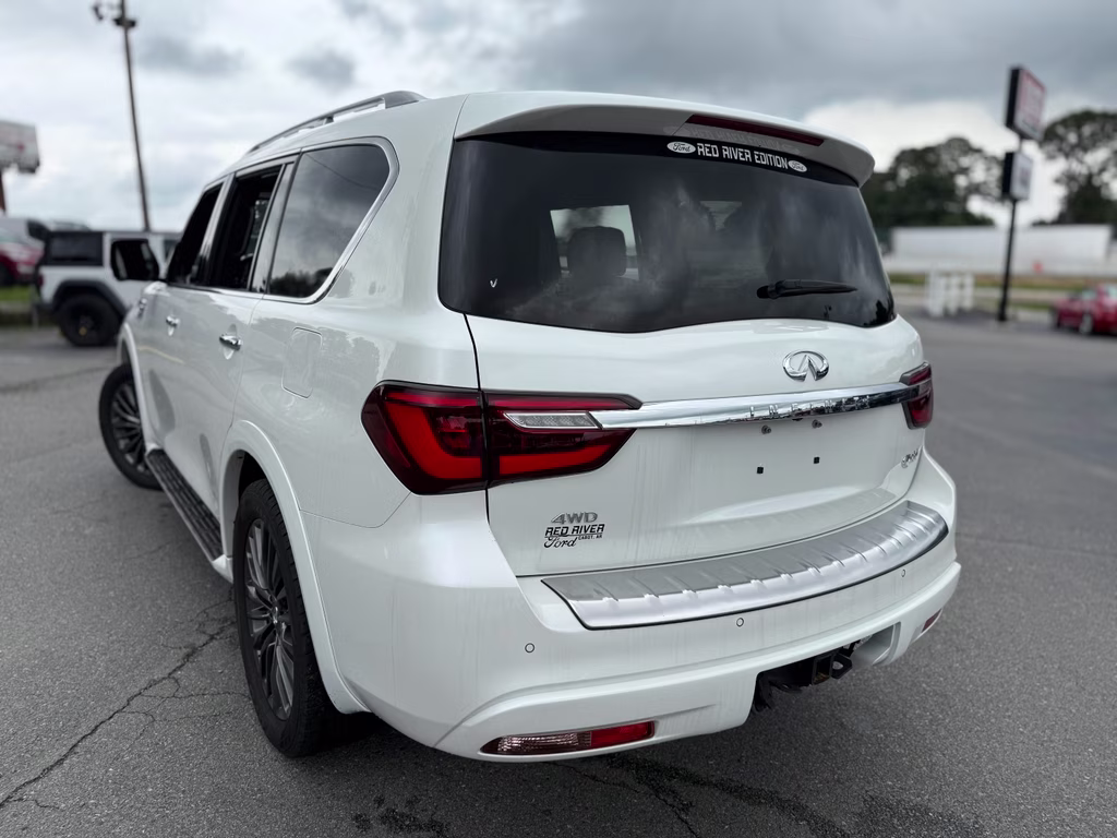 2024 Moonstone White INFINITI QX80 SENSORY 4X4 SUV