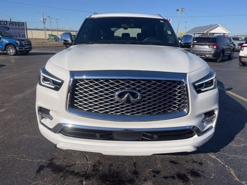 2024 Moonstone White INFINITI QX80 SENSORY 4X4 SUV