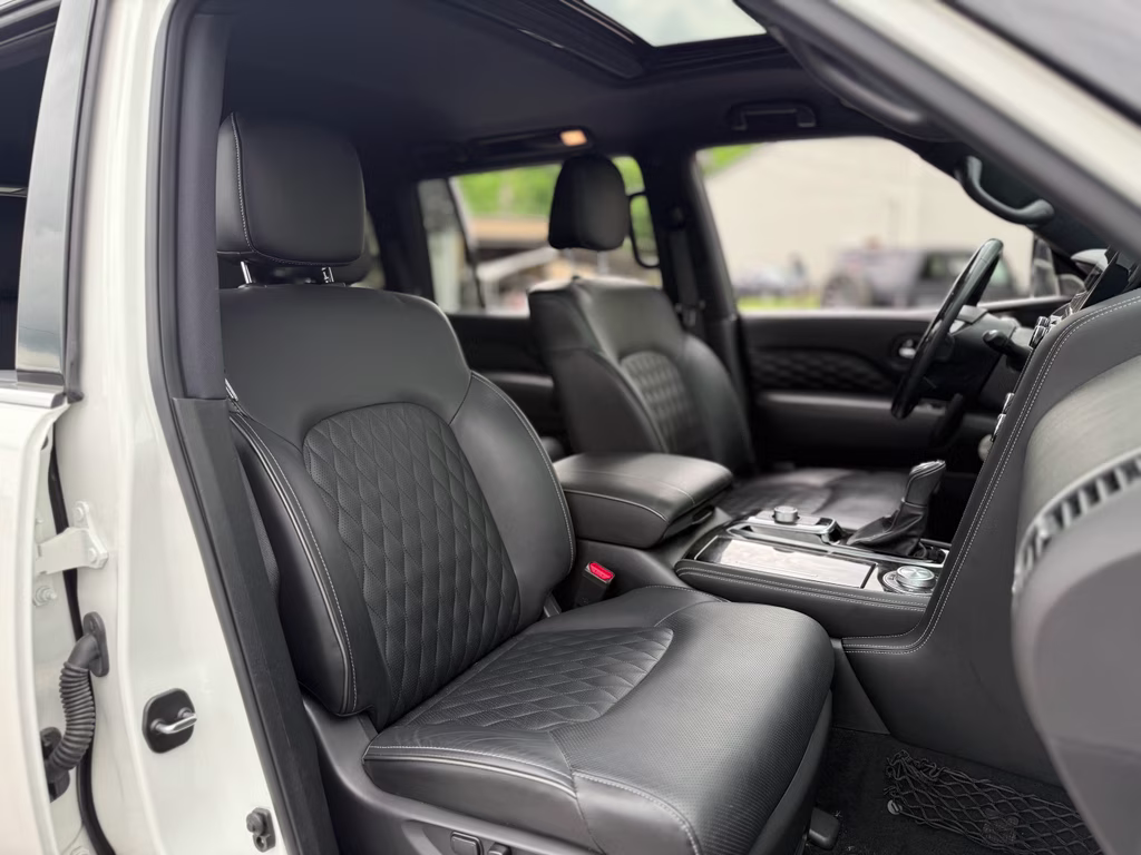 2024 Moonstone White INFINITI QX80 SENSORY 4X4 SUV