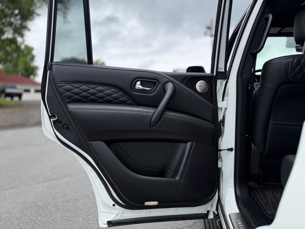 2024 Moonstone White INFINITI QX80 SENSORY 4X4 SUV