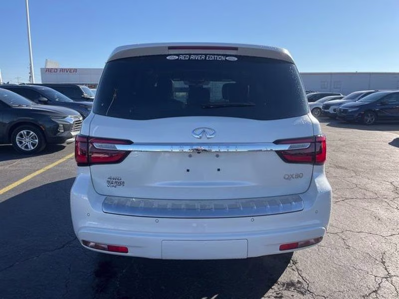 2024 Moonstone White INFINITI QX80 SENSORY 4X4 SUV