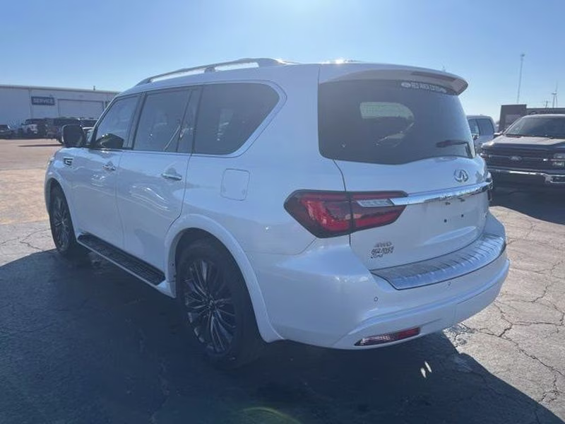 2024 Moonstone White INFINITI QX80 SENSORY 4X4 SUV