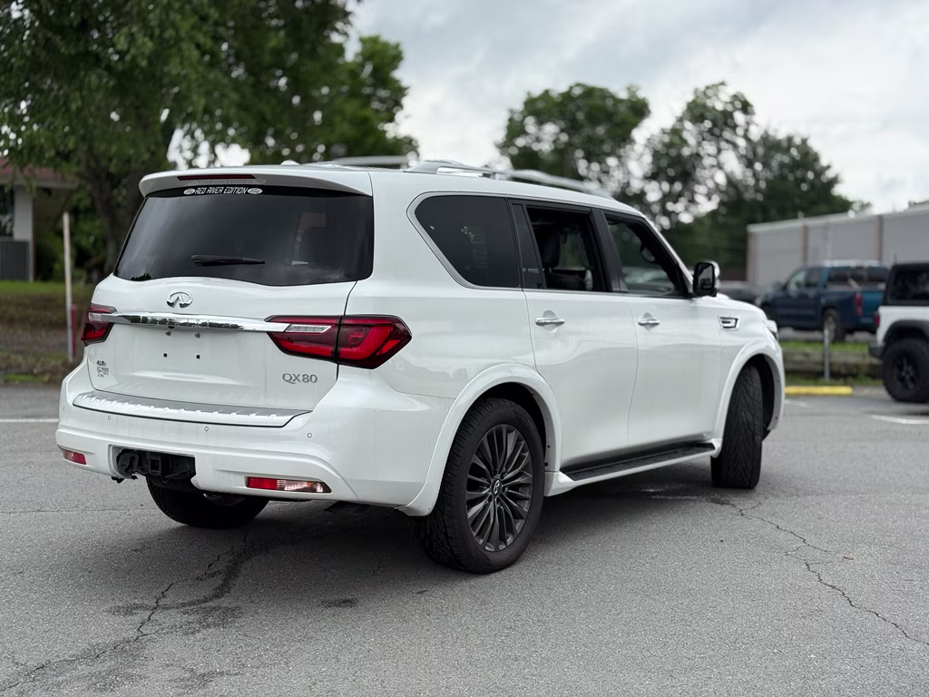 2024 Moonstone White INFINITI QX80 SENSORY 4X4 SUV