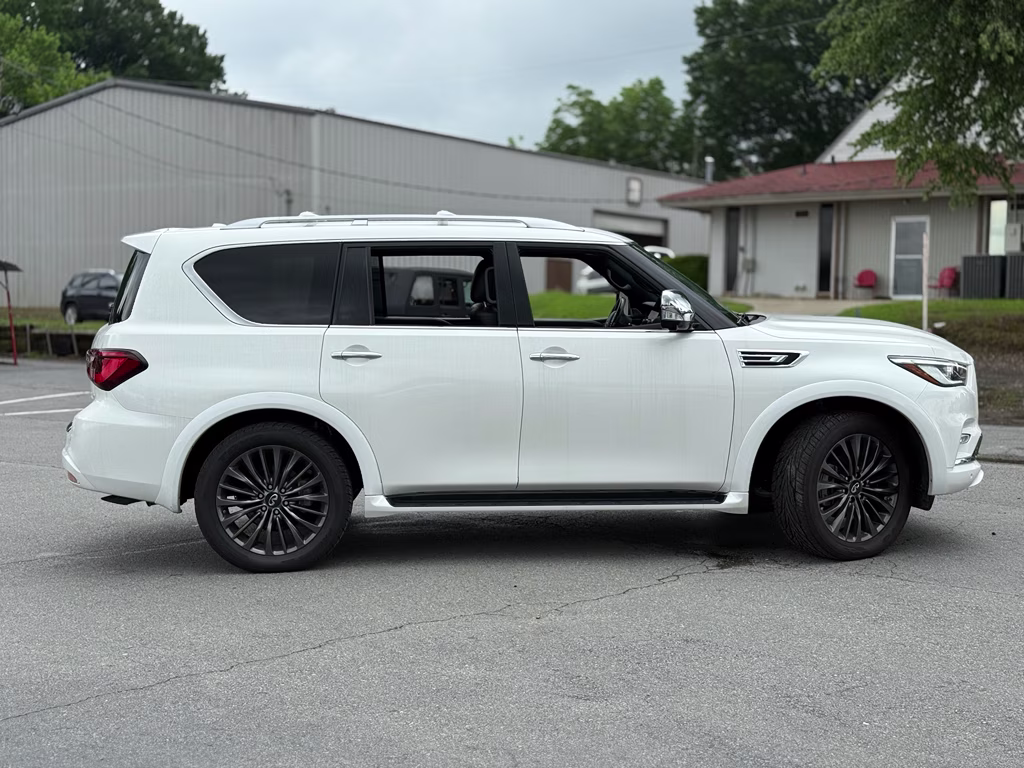 2024 Moonstone White INFINITI QX80 SENSORY 4X4 SUV