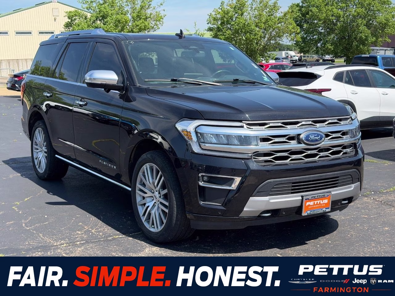 2023 Agate Black Metallic Ford Expedition Platinum 4X4 SUV