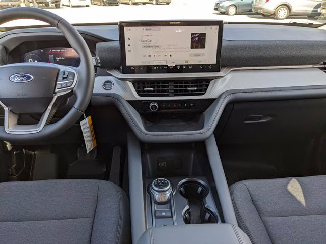 2026 Star White Metallic Tri-Coat Ford Explorer Active RWD SUV
