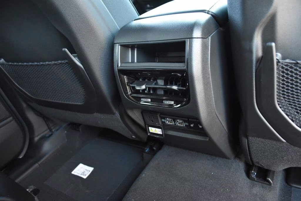 2025 Velvet Red Pearlcoat Jeep Grand Cherokee Limited 4X4 SUV