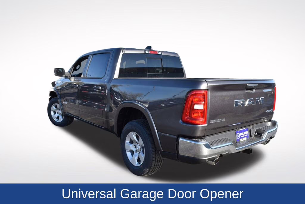 2026 Granite Crystal Metallic Clearcoat Ram 1500 Big Horn/Lone Star 4X4 Truck