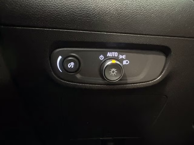 2026 Summit White Buick Encore GX Preferred AWD SUV