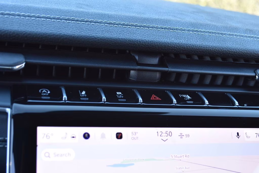 2025 Bright White Clearcoat Jeep Grand Cherokee Limited 4X4 SUV