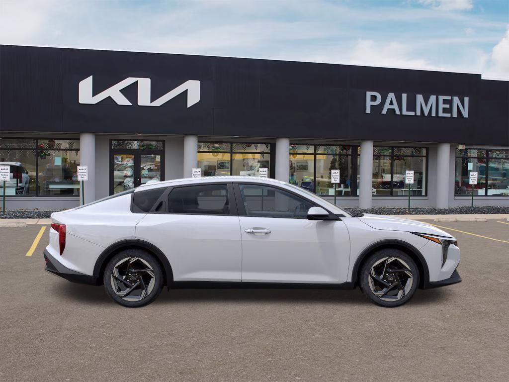 2025 Snow White Pearl Kia K4 EX FWD Sedan