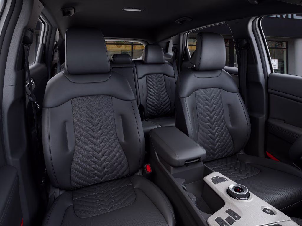 2026 Snow White Pearl Kia Sportage Hybrid X-Line AWD SUV