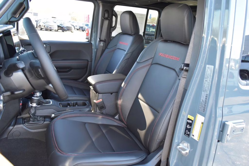 2026 Anvil Clear Coat Jeep Wrangler Rubicon X 4X4 SUV