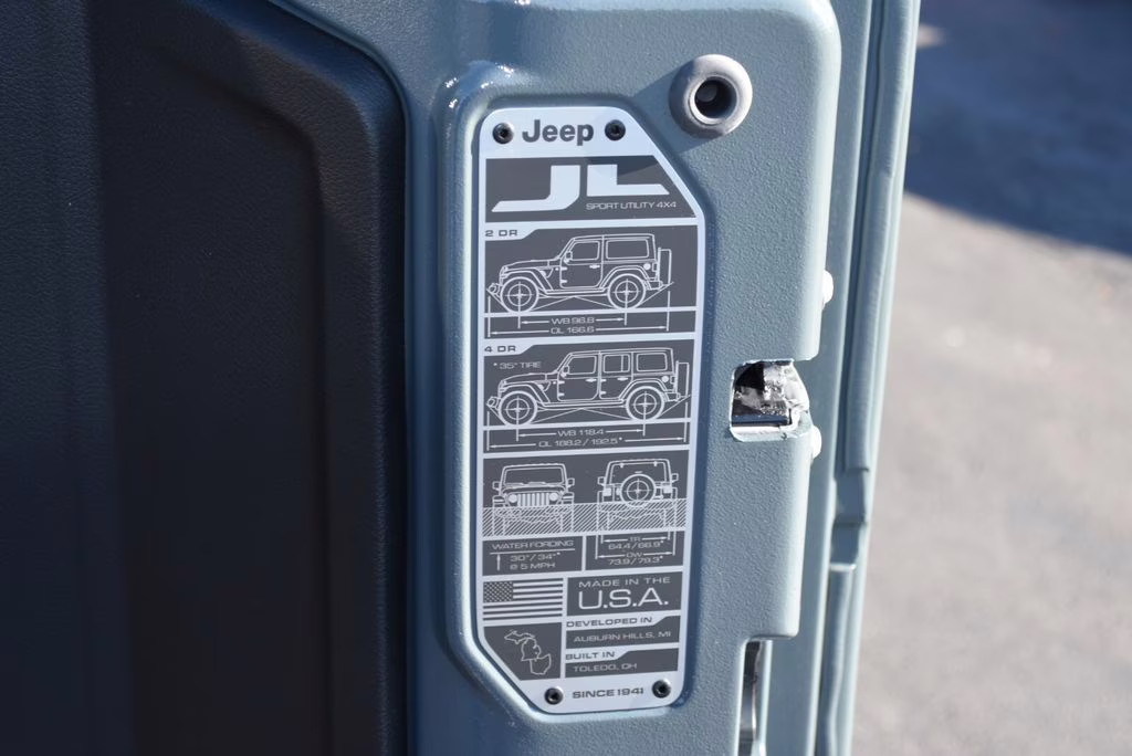 2026 Anvil Clear Coat Jeep Wrangler Rubicon X 4X4 SUV